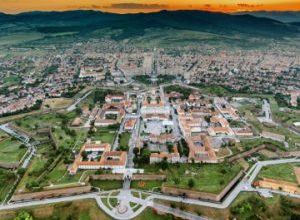 alba_featured2-1-300×223